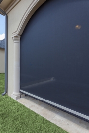 049 Dallas Retractable Screens for Patios 001